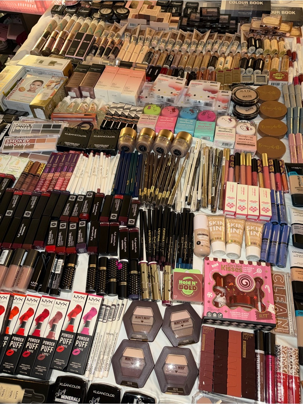 Mystery box Assorted Women’s Makeup bundle lot